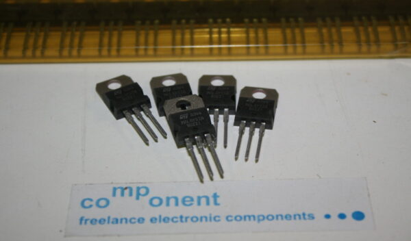 BUZ21 N-Channel Power MOSFET N-Ch 19A, 100V, 0.100Ohm TO220AB  -1PCS(E3)