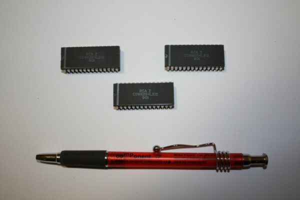 CDM6264LE12 RCA Static RAM 8Kx8 DIP-28 -1Pcs(SC37)