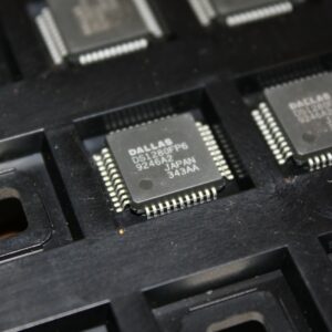 DS1280FP6 9246A2 DS-1280 DALLAS Controller serial port cmos 512K - 1Pcs (SC-1)