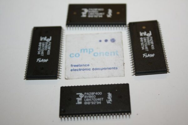 PA28F400BVB60 INTEL MEMORY 4-MBIT 256Kx16 512KX8 SmartVolt BOOT FLASH -1Pcs(E7)