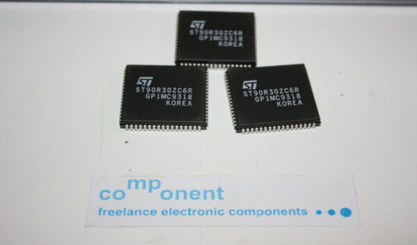 ST90R30ZC6R ROMLESS HCMOS MCU A/D CONVERTER 90T30 ST9030 -1PCS(E4)