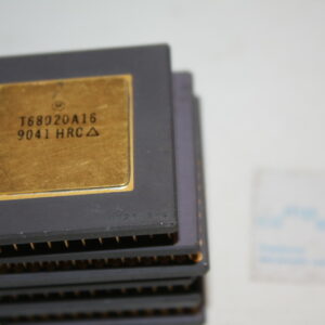 T68020A16 MOTOROLA 68020 Multiprotocol Processor CPU  Micro -1Pcs(SC-15)