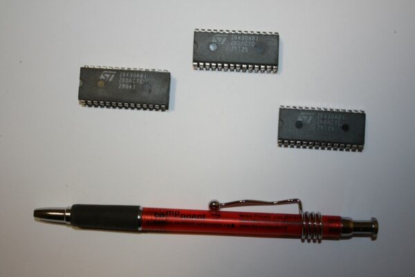 Z8430ABI ST Microelectronics NMOS/CMOS Z80 CTC COUNTER/TIMER -1Pcs(SC37)