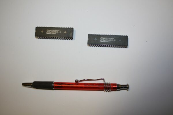 Z8440AB1 SGS Z80ASIO-0 2 canali NMOS SERIAL INPUT/OUTPUT CONTROLLER -1Pcs(SC37)