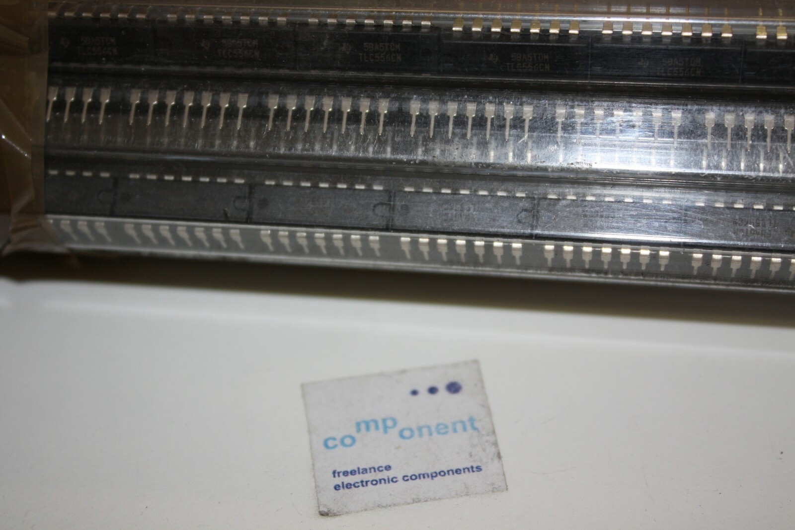 TLC556CN timer programmabile